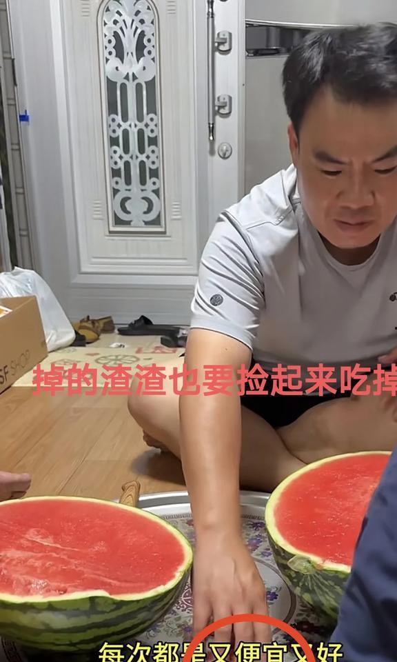 吃瓜博主网红,揭秘吃瓜博主网红的崛起之路  第3张